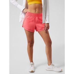 Athleta Mesh Racer Run Short 4" Coral Petal M